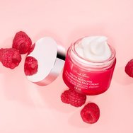 Fresh Line Fine Lines & Glow Iris Youth Revealing & Illuminating Face Cream Крема за лице Iris с антистареещ ефект и осветляваща формула за първи бръчки 50ml Fresh Line Fine Lines & Glow Iris Youth Revealing & Illuminating Face Cream Крема за лице Iris с антистареещ ефект и осветляваща формула за първи бръчки 50ml