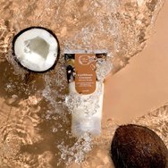 Fresh Line Caribbean Coconut Shower Scrub Екзотичен и релаксиращ ексфолиант за тяло под душа с натурален състав с кокос 150ml