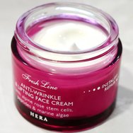 Fresh Line Promo Face Remedies Hera Hyaluronic Line Filler Replumping Serum 30ml & Подарък Anti-wrinkle & Lifting Face Cream 50ml & Несесер 1 Брой
