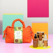 Fresh Line Promo Caribbean Coconut Shower Scrub 150ml & Coconut Body Water 150ml & Shimmering Body Oil 150ml & Подарък несесер 1 брой
