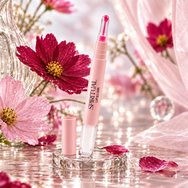 Aloe Colors x Aurora Spiritual Lip Elixir Еликсир за устни за хидратация с пептиди, който придава прозрачен блясък с нежен розов цвят & аромат на малина - лимон 2ml Aloe Colors x Aurora Spiritual Lip Elixir Еликсир за устни за хидратация с пептиди, който придава прозрачен блясък с нежен розов цвят & аромат на малина - лимон 2ml