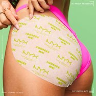 Nyx Professional Makeup Fat Cheeks Coconut Cutie Butt Sheet Mask Хидратираща маска за глутеуси за гладка & стегната кожа с аромат на кокос & праскова 40g