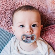 Tommee Tippee Advanced Sensitive Skin Pacifier 0-6m Ciel - Бял Код 43349303, 2 бр