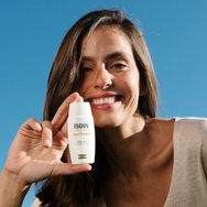Isdin Fotoultra 100 Spot Prevent Spf50+ Слънцезащитен крем за лице с много висока защита, който предотвратява петната, причинени от слънцето 50ml