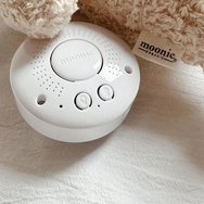 Moonie The Professional Baby Sleep Aid Humming Bear Код M-RON, 1 бр - Rose