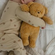 Moonie The Professional Baby Sleep Aid Humming Bear Код M-HON, 1 бр - Honey Moonie The Professional Baby Sleep Aid Humming Bear Код M-HON, 1 бр - Honey