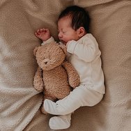 Moonie The Ultimate 8 in 1 Baby Sleep Aid Код M-MCA2, 1 бр - Cappuccino Moonie The Ultimate 8 in 1 Baby Sleep Aid Код M-MCA2, 1 бр - Cappuccino