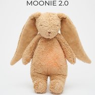 Moonie 2.0 The Ultimate 8 in 1 Baby Sleep Aid Презареждащо се помощно средство за сън със запис на звук & сензор за плач от органичен памук 1 брой - Cappucino Bunny Moonie 2.0 The Ultimate 8 in 1 Baby Sleep Aid Презареждащо се помощно средство за сън със запис на звук & сензор за плач от органичен памук 1 брой - Cappucino Bunny