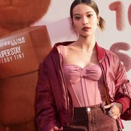 Maybelline Super Stay Teddy Tint Matte Lipstick 5ml - 90 Ribbon Tied Maybelline Super Stay Teddy Tint Matte Lipstick 5ml - 90 Ribbon Tied