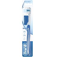 Oral-B 123 Indicator Medium Toothbrush 40mm 1 брой - синьо / синьо