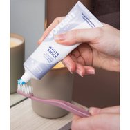 Jordan White Smile Xylitol & Fluoride Protection Toothpaste 75ml