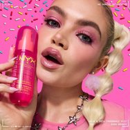 Nyx Professional Makeup Hair & Body Fragrance Mist Хидратиращ спрей за коса & тяло с аромат на сладка ванилия & бита сметана 160ml - Suga Baddie