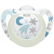 Nuk Star Night Soother Soother 0-6m 1 бр - светло синя - Мека ортодонтска силиконова залъгалка, която свети в тъмното