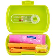 Curaprox Travel Set Green 1 брой, Комплект за орална хигиена за пътуване с калъф в зелен цвят