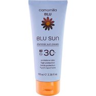 Camomilla Blu Glow Effect Spf30 Shimmer Sun Cream Слънцезащитен крем за тяло с висока защита със златист Shimmer, който естествено подчертава тена & придава незабавен блясък 100ml