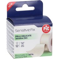 Pic Roll Sensitive Fix Latex Free Silk Fixing Tape 2.5cm x 5m Копринена лепяща лента, подходяща за дълготрайно фиксиране на превръзки върху чувствителна кожа 1 брой Pic Roll Sensitive Fix Latex Free Silk Fixing Tape 2.5cm x 5m Копринена лепяща лента, подходяща за дълготрайно фиксиране на превръзки върху чувствителна кожа 1 брой