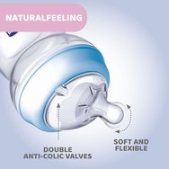 Chicco Natural Feeling Plastic Bottle 0m+ 150ml Пластмасова бебешка бутилка със система против колики & силиконов биберон с бавен поток, 1 брой - Син Chicco Natural Feeling Plastic Bottle 0m+ 150ml Пластмасова бебешка бутилка със система против колики & силиконов биберон с бавен поток, 1 брой - Син