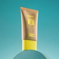 Isdin Acniben 2 Spf30 CC+ Cream Хидратиращ крем за лице с висока слънцезащита и цвят за мазна и склонна към акне кожа против несъвършенства 40ml - Light Isdin Acniben 2 Spf30 CC+ Cream Хидратиращ крем за лице с висока слънцезащита и цвят за мазна и склонна към акне кожа против несъвършенства 40ml - Light