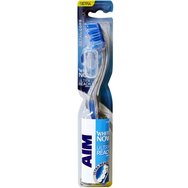 Aim White Now Ultra Reach Edition Среден 1 бр - Ръчна четка за зъби, която предлага дълбоко почистване на труднодостъпните места Aim White Now Ultra Reach Edition Среден 1 бр - Ръчна четка за зъби, която предлага дълбоко почистване на труднодостъпните места