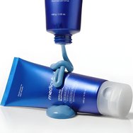 Medicube Zero Pore Blackhead Mud Mask Маска с двойно действие за пречистване и стягане на порите с мощна смес от специализирани съставки и глина 100g