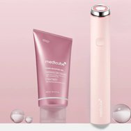 Medicube PDRN Booster Gel Успокояващ и регенериращ хидратиращ гел с ДНК от сьомга за стягане и сияйна кожа 300ml