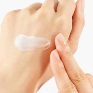 COSRX Advanced Snail 92 All In One Cream Хидратиращ крем за лице с гел текстура & успокояващи свойства 100g