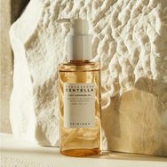 Skin1004 Madagascar Centella Light Cleansing Oil 200ml Skin1004 Madagascar Centella Light Cleansing Oil 200ml