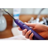 Philips Sonicare Diamond Clean Amethyst Edition Електрическа четка за зъби предназначена за по-бели зъби и здрави венц HX9372/04 Philips Sonicare Diamond Clean Amethyst Edition Електрическа четка за зъби предназначена за по-бели зъби и здрави венц HX9372/04