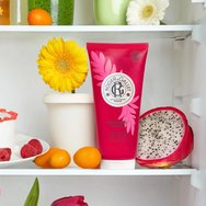 Roger & Gallet Gingembre Rouge Wellbeing Shower Gel - 200ml Roger & Gallet Gingembre Rouge Wellbeing Shower Gel - 200ml