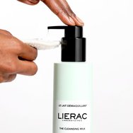 Lierac The Cleansing Milk with Prebiotics Complex 200ml Lierac The Cleansing Milk with Prebiotics Complex 200ml