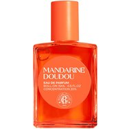 Roger & Gallet Mandarine Doudou Eau de Parfum Roll-On Концентриран Roll-On парфюм с нотки на мандарина & портокалов цвят, затопля с вкусна хармония от бриош & зърна тонка 15ml Roger & Gallet Mandarine Doudou Eau de Parfum Roll-On Концентриран Roll-On парфюм с нотки на мандарина & портокалов цвят, затопля с вкусна хармония от бриош & зърна тонка 15ml