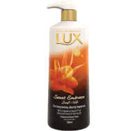 Lux Sweet Embrace Fragranced Body Wash Душ гел с изкушаващ аромат, който трае 700ml Lux Sweet Embrace Fragranced Body Wash Душ гел с изкушаващ аромат, който трае 700ml