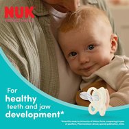 Nuk Perfect Match Air Silicone Soother 0-6m Ортодонтска силиконова залъгалка за бебета с мека смукателна част, добре вентилиран дизайн и кутия за стерилизация, 1 брой - Крем Nuk Perfect Match Air Silicone Soother 0-6m Ортодонтска силиконова залъгалка за бебета с мека смукателна част, добре вентилиран дизайн и кутия за стерилизация, 1 брой - Крем