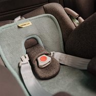 Aeromoov Group 2/3 Mint Air Layer Seat Противоизпотяващо покривало за детско столче за кола, което намалява изпотяването на бебето, в цвят мента 1 брой
