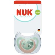 Nuk First Choice Silicone Soother 18-36m Ортодонтска силиконова залъгалка с калъф, 1 брой - Шамфъстък - Бежова Nuk First Choice Silicone Soother 18-36m Ортодонтска силиконова залъгалка с калъф, 1 брой - Шамфъстък - Бежова