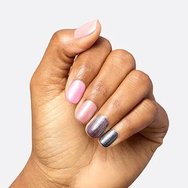 OPI Infinite Shine Glaze Topper Лак за нокти, който подчертава цвета с гланцов завършек 15ml - Glass Me Anything OPI Infinite Shine Glaze Topper Лак за нокти, който подчертава цвета с гланцов завършек 15ml - Glass Me Anything